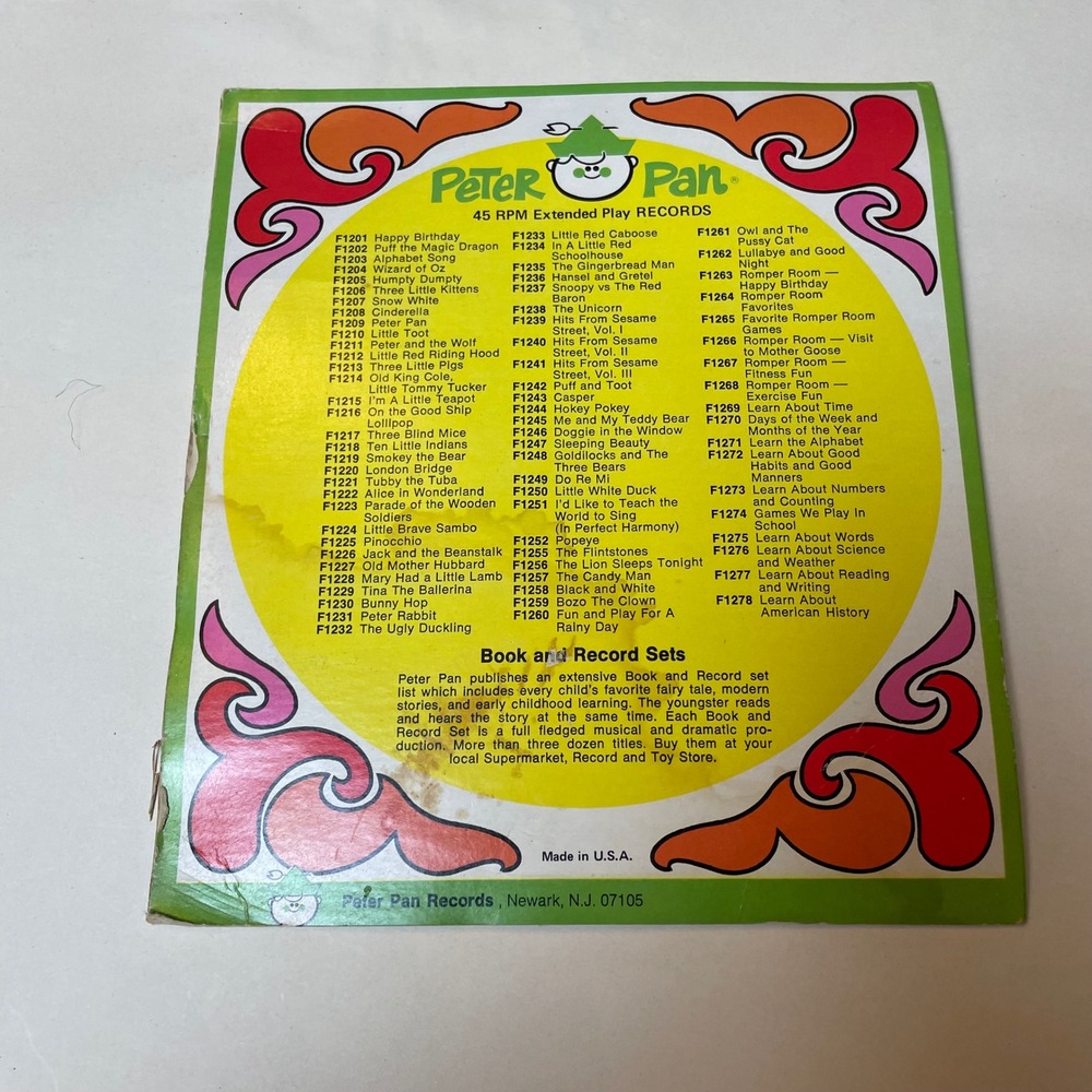 Peter Pan The Twelve Days of Christmas Vinyl Record 45 RPM Christmas Holiday - Picture 2 of 4